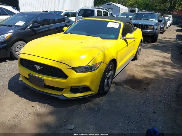 1FATP8EM9H5247864 2017 FORD MUSTANG - Image 2