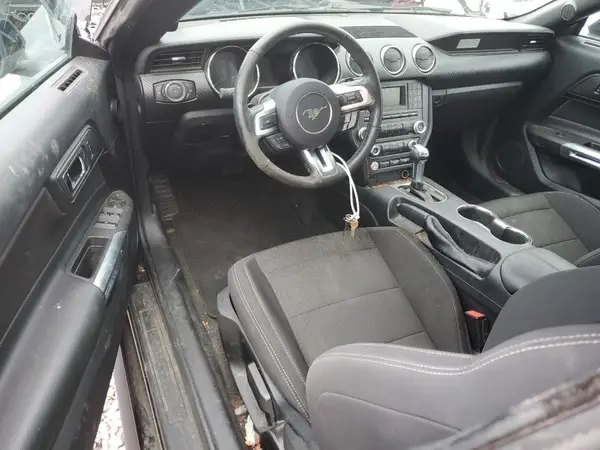 1FATP8EM9H5309330 2017 FORD MUSTANG - Image 8