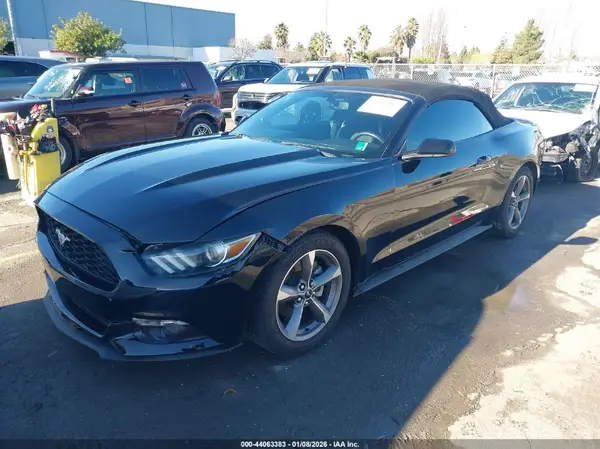 1FATP8EMXG5295601 2016 FORD MUSTANG - Image 2