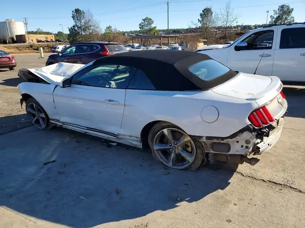1FATP8EMXG5335773 2016 FORD MUSTANG - Image 2