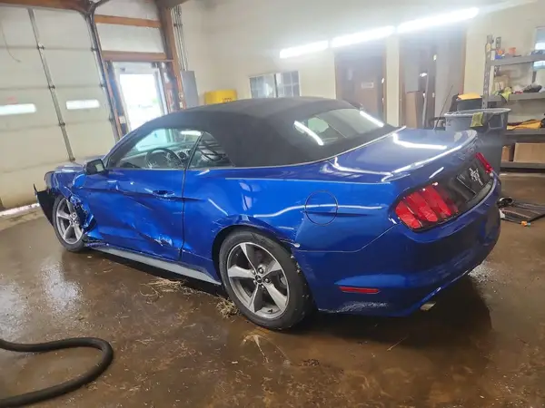 1FATP8EMXH5345964 2017 FORD MUSTANG - Image 2