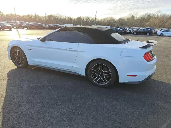 1FATP8FF0J5142717 2018 FORD MUSTANG - Image 2