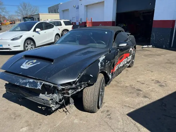1FATP8FF0J5178312 2018 FORD MUSTANG - Image 2