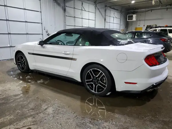 1FATP8FF1M5135621 2021 FORD MUSTANG - Image 2
