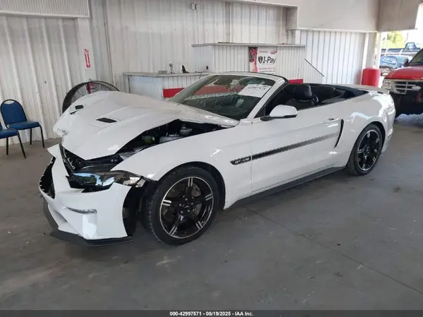 1FATP8FF2L5175334 2020 FORD MUSTANG - Image 2