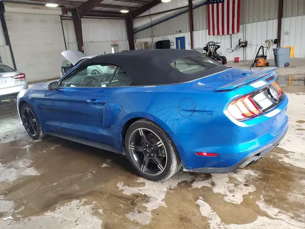 1FATP8FF3L5118009 2020 FORD MUSTANG - Image 2