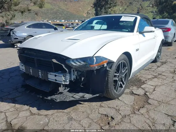 1FATP8FF5J5115772 2018 FORD MUSTANG - Image 2