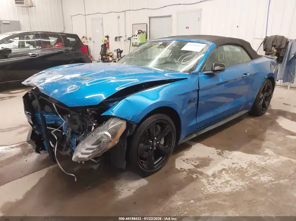 1FATP8FF7M5134778 2021 FORD MUSTANG - Image 2