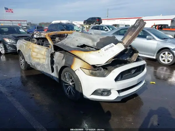 1FATP8FF8H5292570 2017 FORD MUSTANG - Image 1