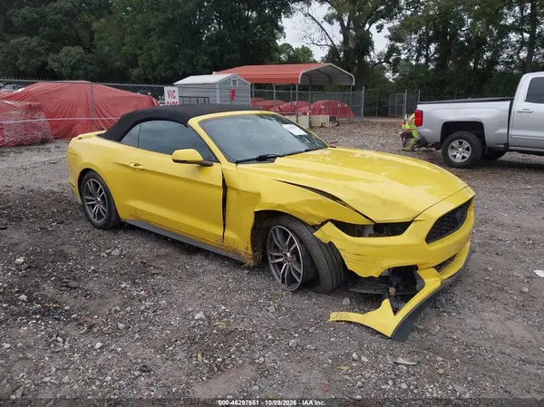 1FATP8UH0G5222161 2016 FORD MUSTANG - Image 1