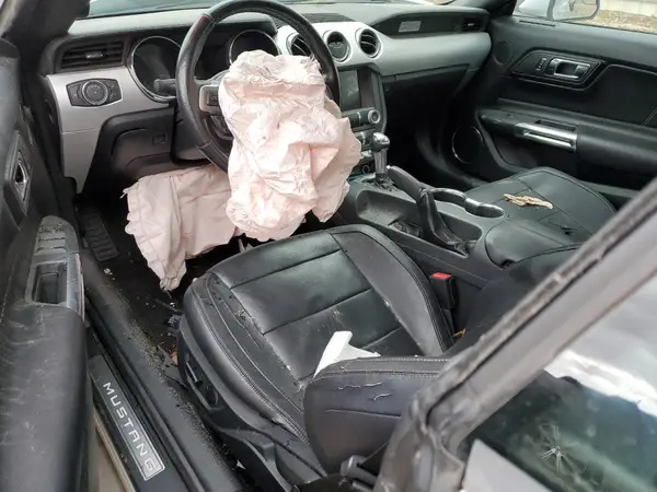 1FATP8UH0G5247285 2016 FORD MUSTANG - Image 8