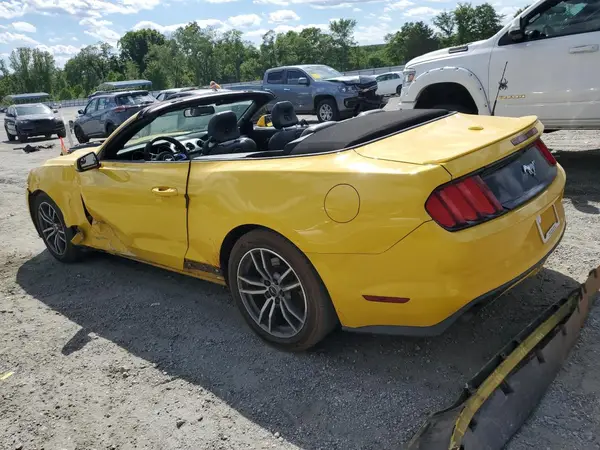 1FATP8UH0G5281758 2016 FORD MUSTANG - Image 2