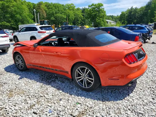 1FATP8UH0G5292193 2016 FORD MUSTANG - Image 2