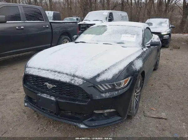 1FATP8UH0G5299998 2016 FORD MUSTANG - Image 2