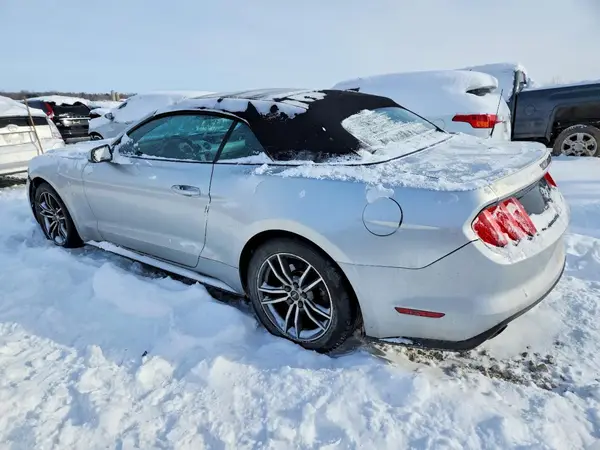 1FATP8UH0G5329601 2016 FORD MUSTANG - Image 2