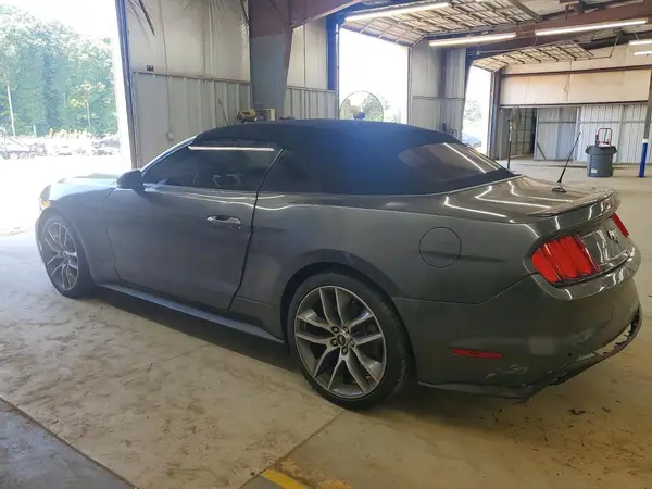 1FATP8UH0G5332028 2016 FORD MUSTANG - Image 2