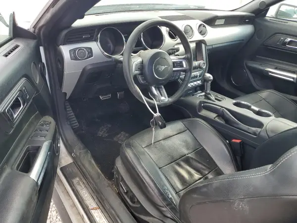1FATP8UH0H5220279 2017 FORD MUSTANG - Image 8