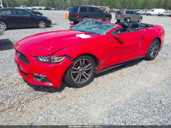 1FATP8UH0H5254626 2017 FORD MUSTANG - Image 2
