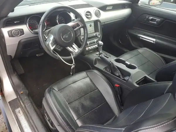 1FATP8UH0H5281759 2017 FORD MUSTANG - Image 8