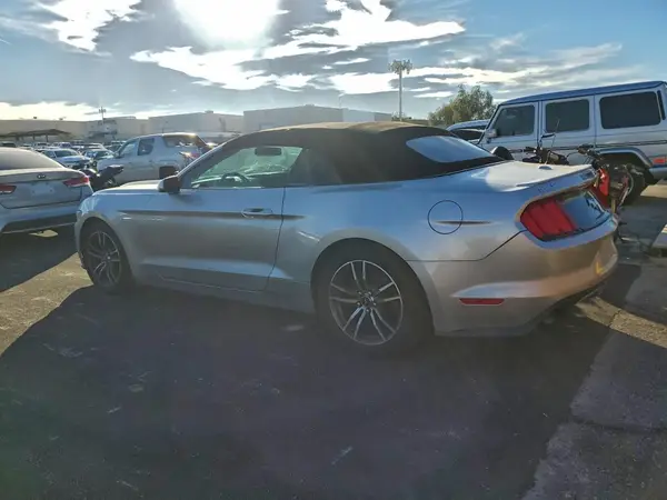 1FATP8UH0H5287500 2017 FORD MUSTANG - Image 2