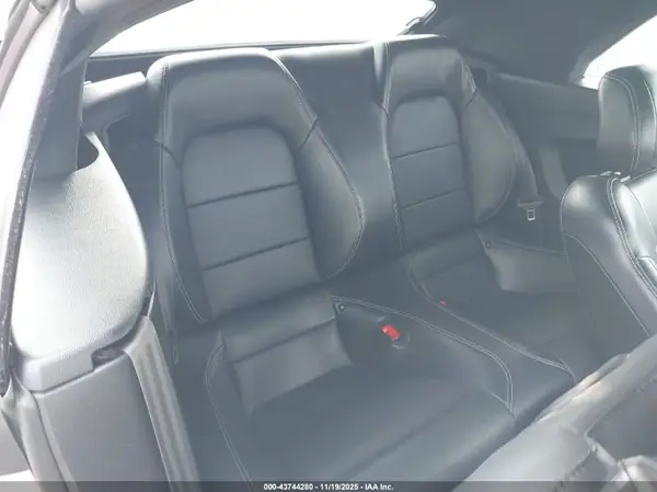 1FATP8UH0J5109804 2018 FORD MUSTANG - Image 8