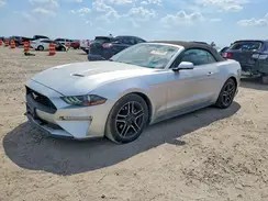 1FATP8UH0J5111617 2018 FORD MUSTANG
