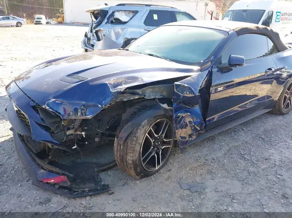 1FATP8UH0J5136369 2018 FORD MUSTANG - Image 2