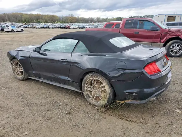 1FATP8UH0K5109240 2019 FORD MUSTANG - Image 2