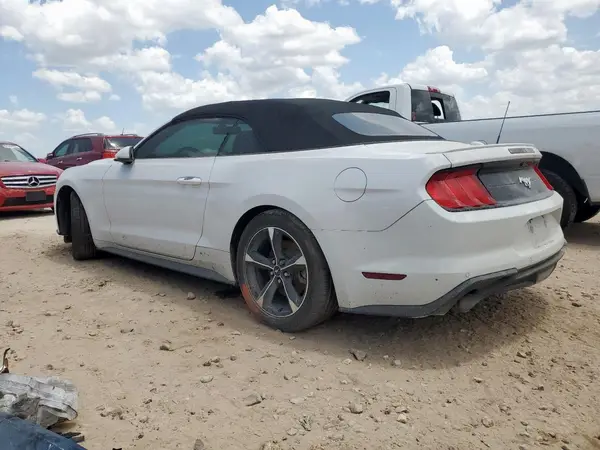 1FATP8UH0K5130458 2019 FORD MUSTANG - Image 2
