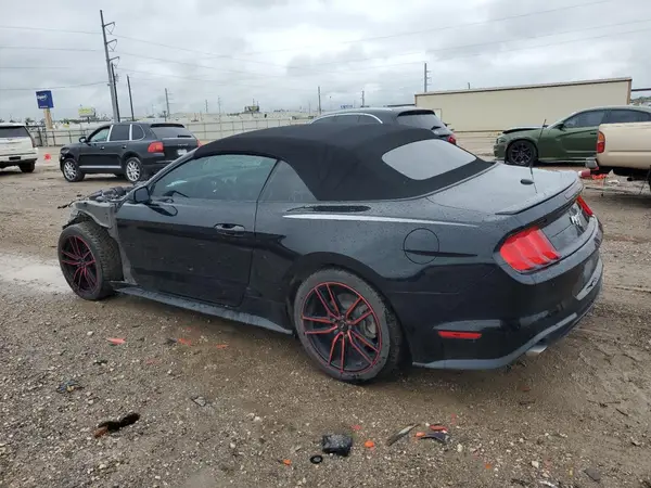 1FATP8UH0K5150001 2019 FORD MUSTANG - Image 2
