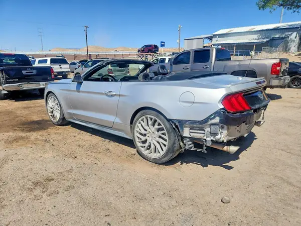 1FATP8UH0K5159930 2019 FORD MUSTANG - Image 2