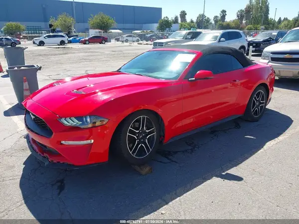1FATP8UH0K5171026 2019 FORD MUSTANG - Image 2