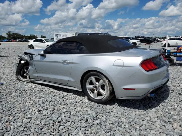 1FATP8UH0K5203960 2019 FORD MUSTANG - Image 2