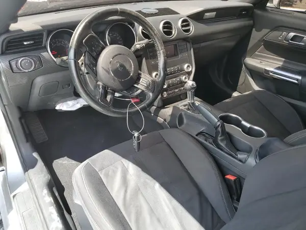 1FATP8UH0K5203960 2019 FORD MUSTANG - Image 8