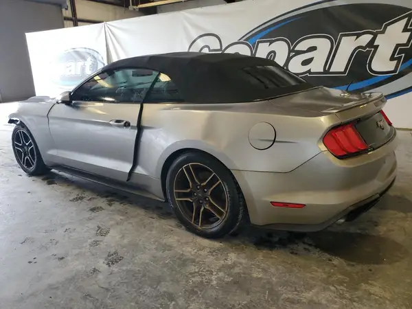 1FATP8UH0L5106064 2020 FORD MUSTANG - Image 2