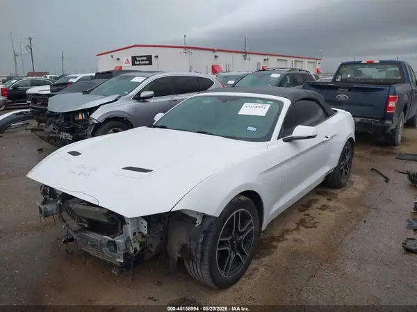 1FATP8UH0L5137539 2020 FORD MUSTANG - Image 2