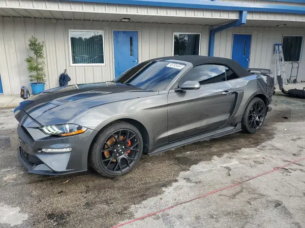 1FATP8UH0L5137606 2020 FORD MUSTANG - Image 1