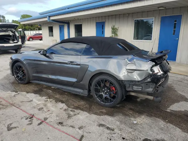 1FATP8UH0L5137606 2020 FORD MUSTANG - Image 2