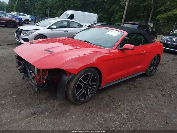 1FATP8UH0L5138786 2020 FORD MUSTANG - Image 2
