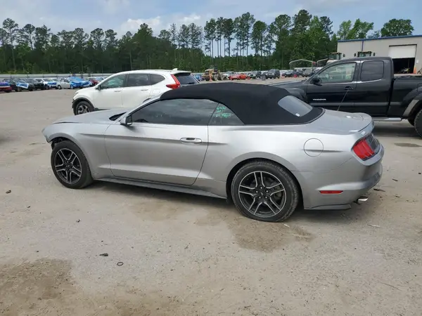 1FATP8UH0L5139162 2020 FORD MUSTANG - Image 2