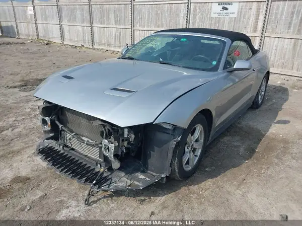 1FATP8UH0L5157175 2020 FORD MUSTANG - Image 2
