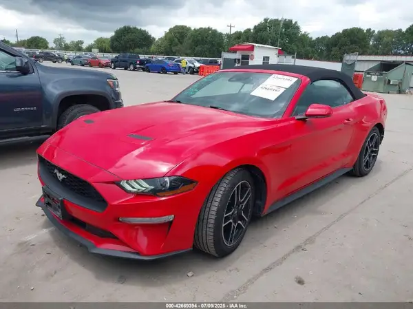 1FATP8UH0N5104821 2022 FORD MUSTANG - Image 2