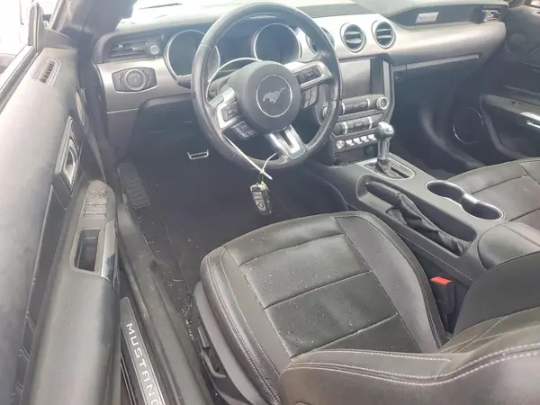 1FATP8UH0N5105225 2022 FORD MUSTANG - Image 8