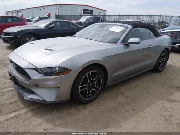 1FATP8UH0N5120131 2022 FORD MUSTANG - Image 2