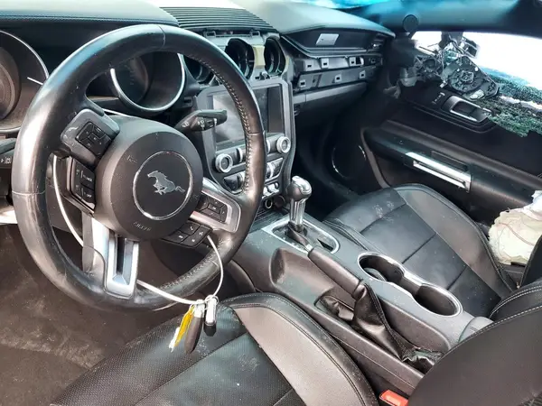 1FATP8UH0N5124227 2022 FORD MUSTANG - Image 8
