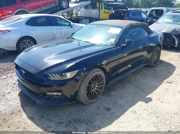 1FATP8UH1G5212867 2016 FORD MUSTANG - Image 2