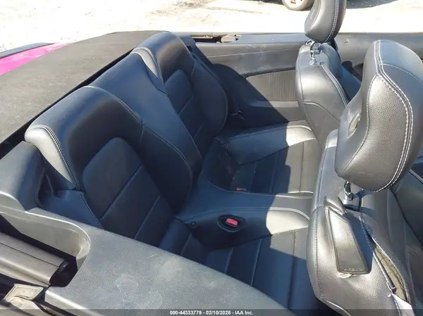 1FATP8UH1G5257551 2016 FORD MUSTANG - Image 8