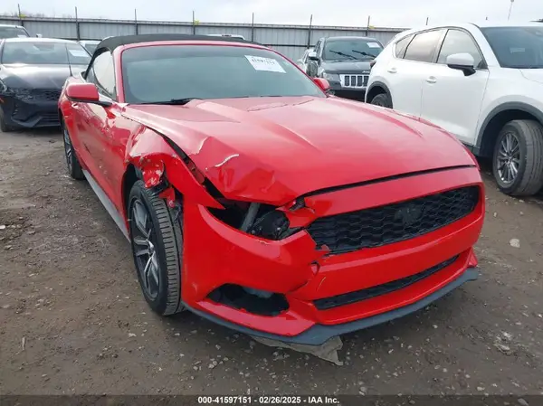 1FATP8UH1G5280182 2016 FORD MUSTANG - Image 1