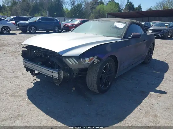 1FATP8UH1G5308031 2016 FORD MUSTANG - Image 2