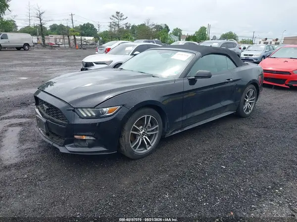 1FATP8UH1G5316159 2016 FORD MUSTANG - Image 2
